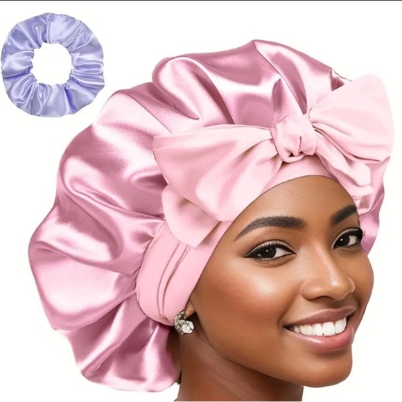Pink bonnet with scrunchie - Picture 1 of 2